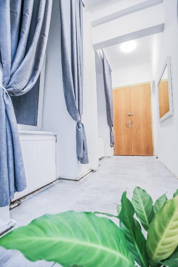 Comfort Quad Room Hn Viena Exterior foto